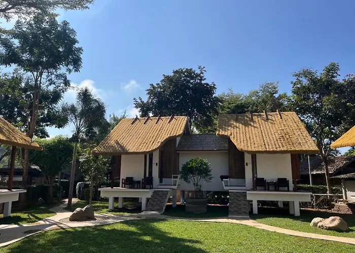 Pai Country Hut