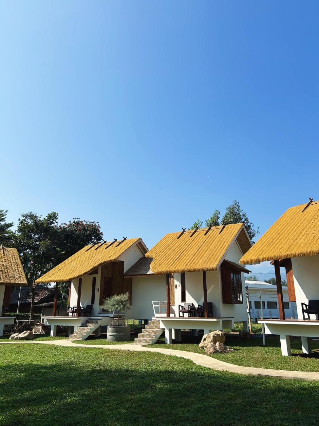 Country Hut Rumah tetamu